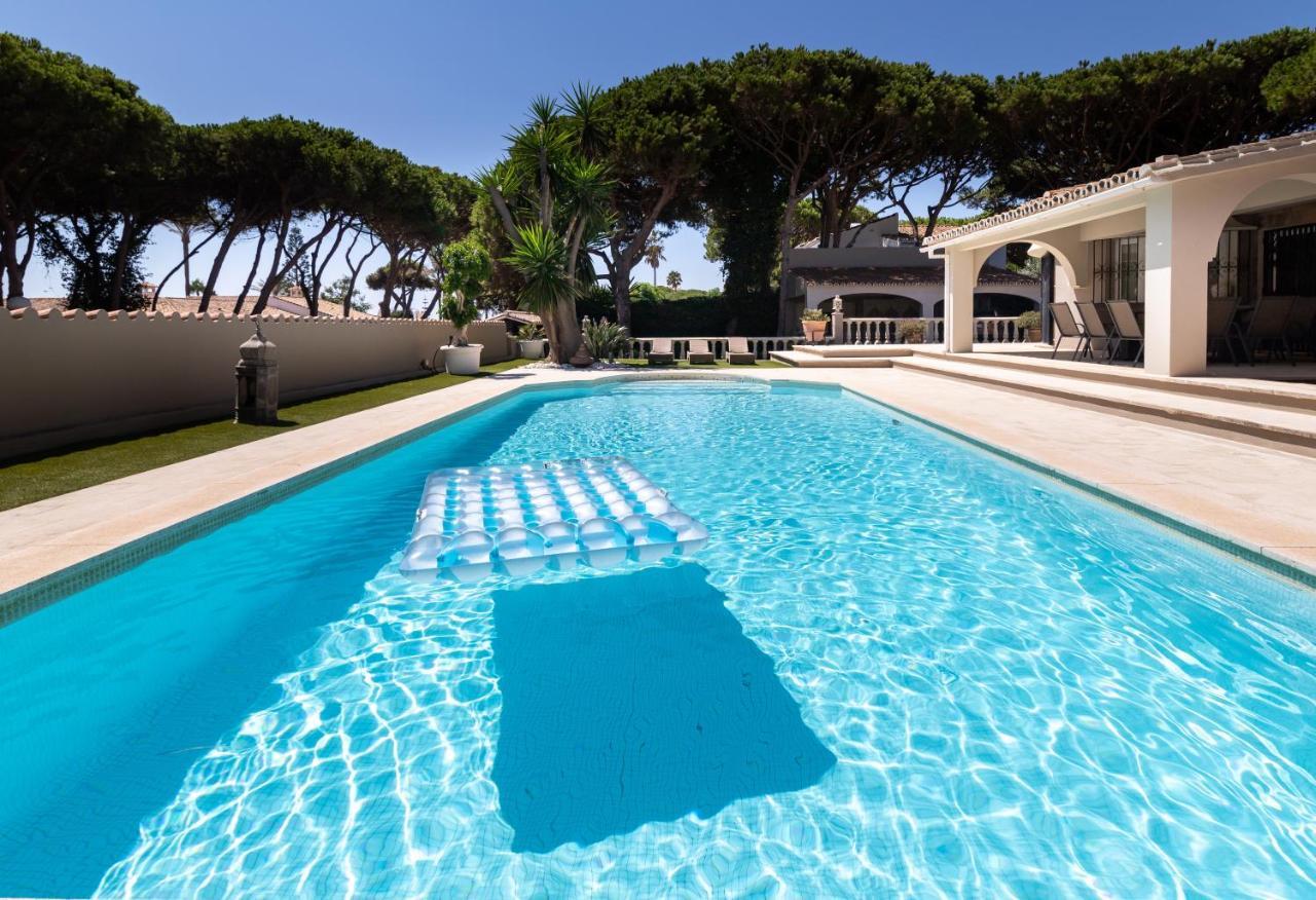Villa in Puerto Cabopino Marbella Exterior foto
